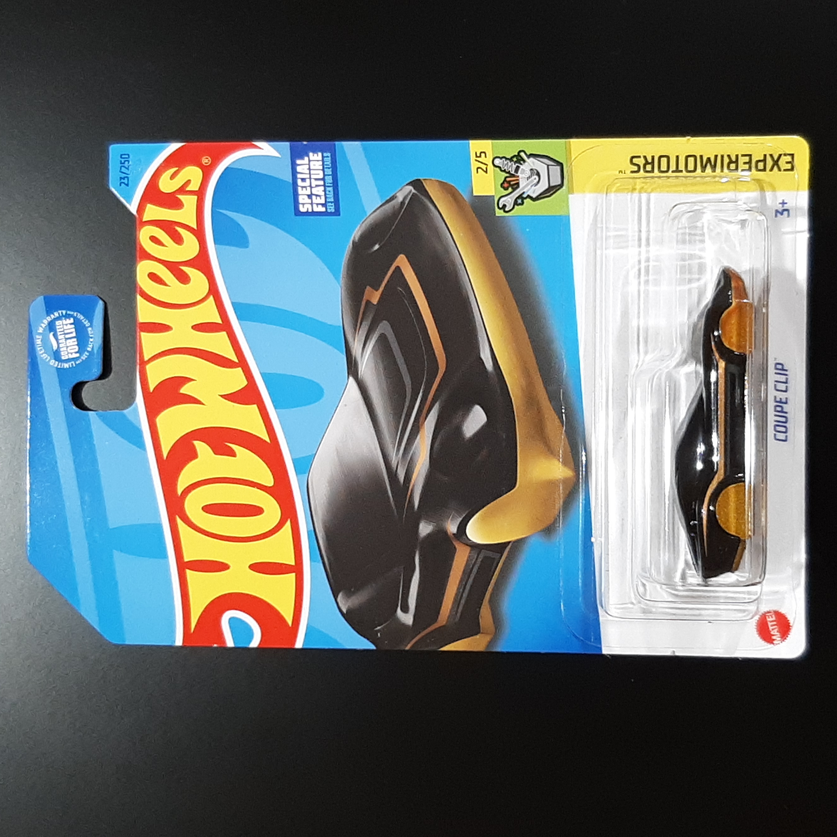 Hot Wheels Coupe Clip Experimotors – 1:64 Scale Die-Cast Car, Blue, 2/5 Series (23/250) - View #4
